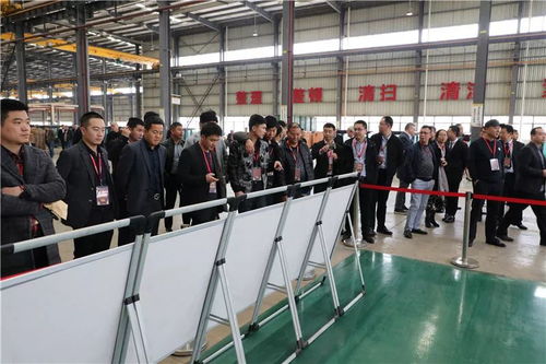 引領(lǐng)未來能源保障 不間斷電源設(shè)備的技術(shù)與商業(yè)價(jià)值深度融合